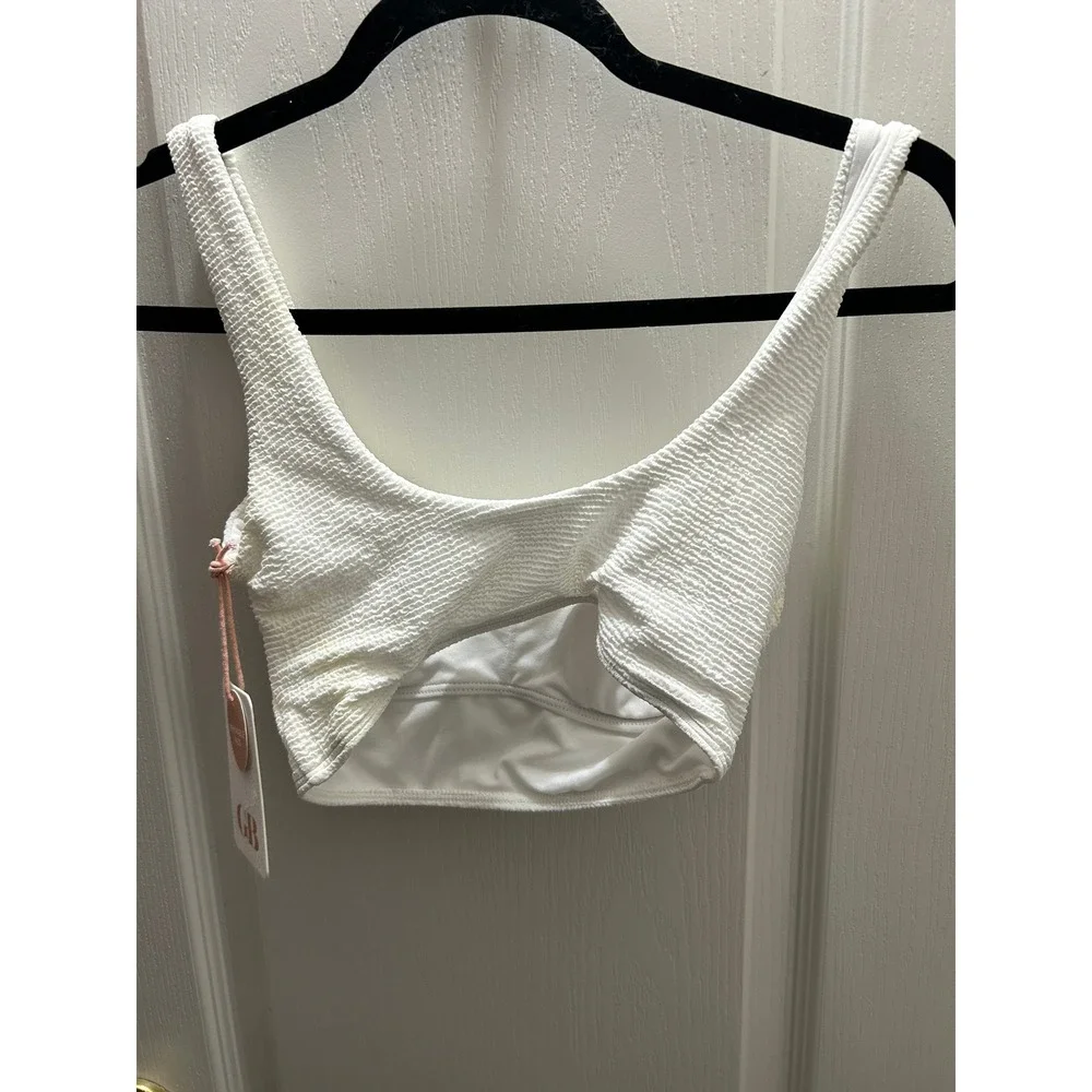 NWT GB White Textured Bikini Swim Top XS Scoop Neck Removable Pads Beach